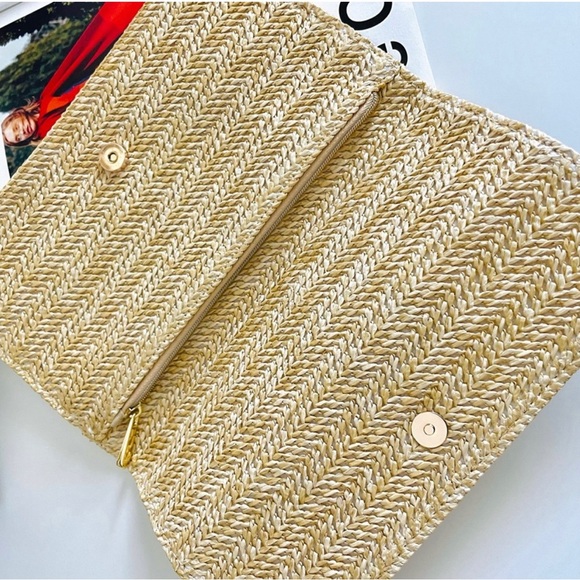 ⚜️ Dior Clutch Limited Edition Summer 2023 Beige - Picture 2 of 9